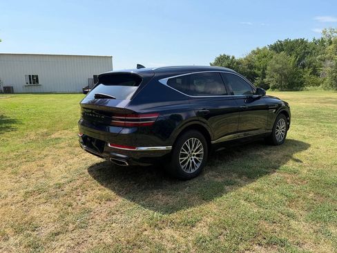 Used 2022 Genesis GV80 2.5T w/ Advanced Package 03 RWD image 5