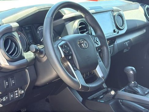 Certified 2023 Toyota Tacoma TRD Off-Road w/ TRD Premium Off Road Package AWD/4WD image 9