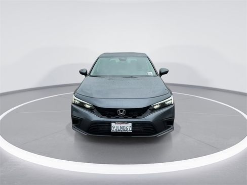 Used 2024 Honda Civic EX-L image 4