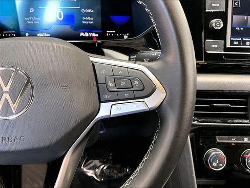 Used 2023 Volkswagen Taos S image 21