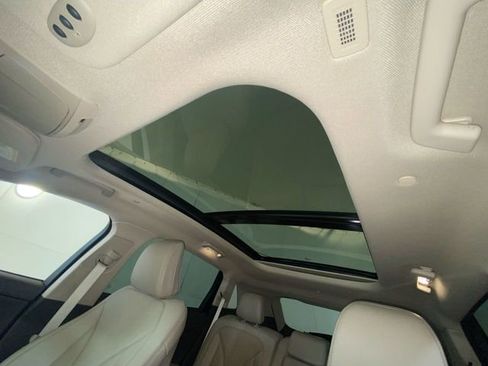 Used 2023 Lincoln Nautilus Reserve AWD/4WD image 45