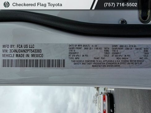 Used 2023 Jeep Compass Sport image 20