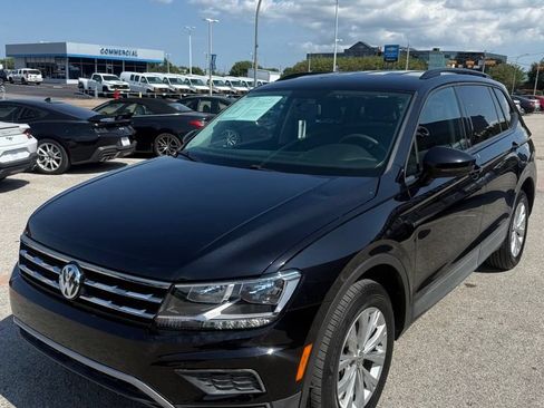 Used 2018 Volkswagen Tiguan S FWD image 3