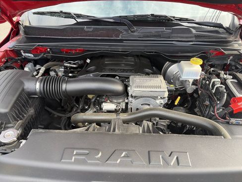 Used 2024 RAM 1500 Laramie AWD/4WD image 14
