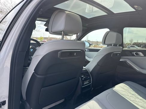 New 2026 BMW X6 xDrive40i w/ Climate Comfort Package AWD/4WD image 22