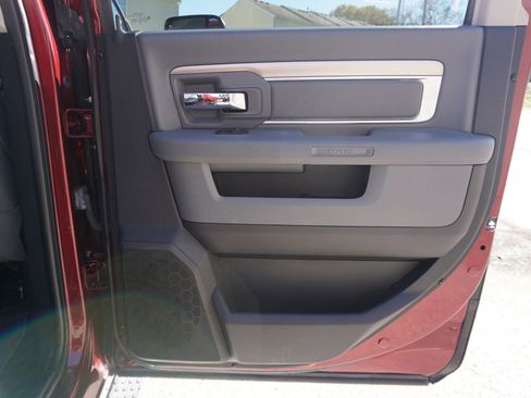 Used 2016 RAM 1500 Big Horn image 19