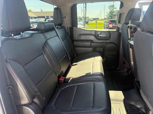Used 2019 Chevrolet Silverado 1500 W/T w/ WT Fleet Convenience Package AWD/4WD image 11