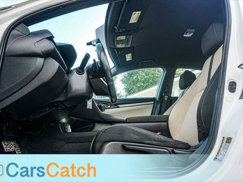 Used 2018 Honda Civic Sport image 16