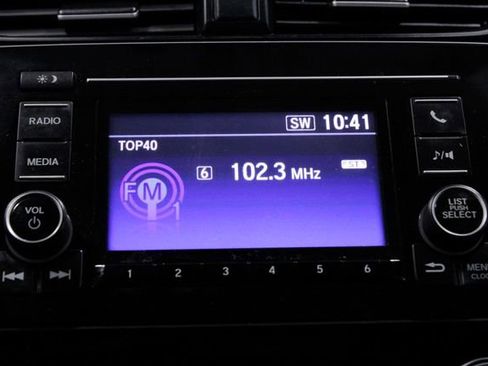 Certified 2019 Honda CR-V LX image 31