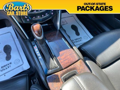 Used 2014 Cadillac XTS Premium image 32
