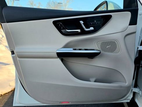 New 2026 Mercedes-Benz GLC 300 4MATIC image 19