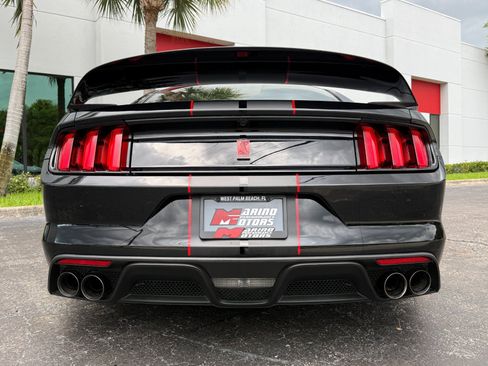 Used 2017 Ford Mustang Shelby GT350R w/ GT350R Equipment Group 920A RWD image 23