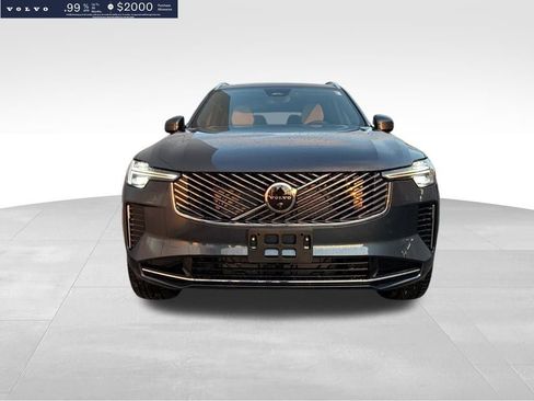 New 2026 Volvo XC90 B6 Plus w/ Protection Package image 8