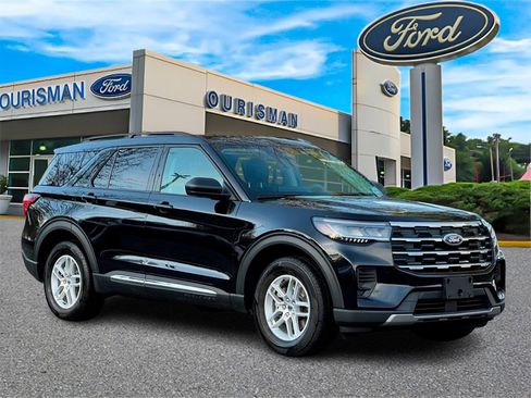 Used 2025 Ford Explorer Active image 1