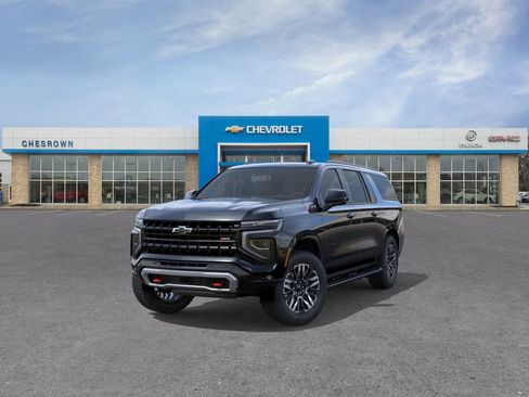 New 2026 Chevrolet Suburban Z71 AWD/4WD image 8