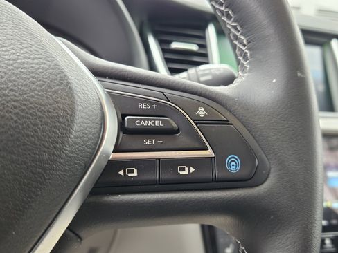 Certified 2025 INFINITI QX50 Luxe image 27