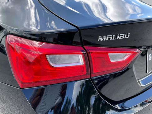 Used 2024 Chevrolet Malibu LS FWD image 28