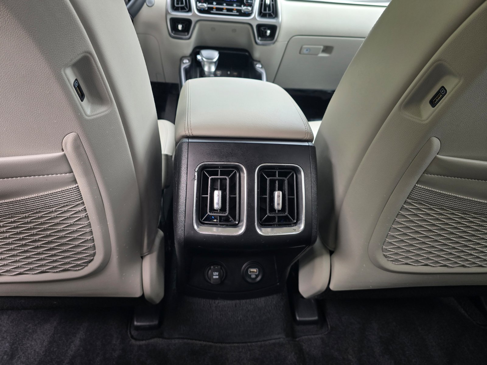 Used 2023 Kia Sorento S w/ Panoramic Sunroof Package FWD image 24