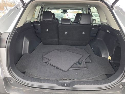 Used 2021 Toyota RAV4 XLE Premium FWD image 19
