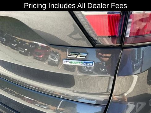 Used 2018 Ford Escape SE w/ SE Sport Appearance Package AWD/4WD image 7