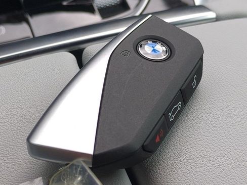 New 2026 BMW X5 xDrive40i w/ Executive Package AWD/4WD image 29
