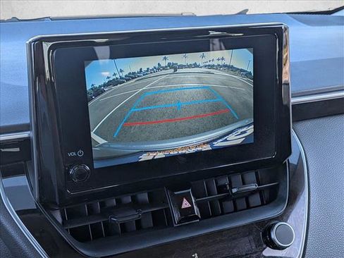 Used 2024 Toyota Corolla LE FWD image 18