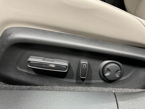 New 2025 Honda Accord EX-L image 14