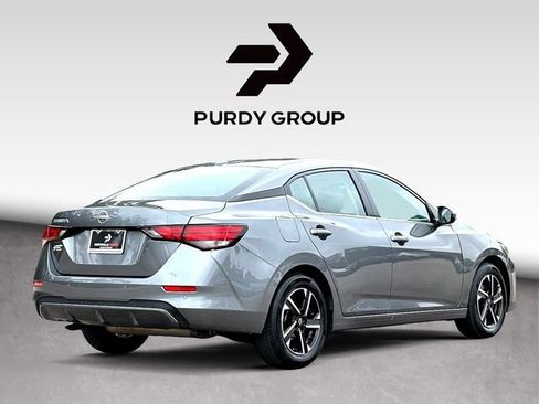 Used 2025 Nissan Sentra SV FWD image 8