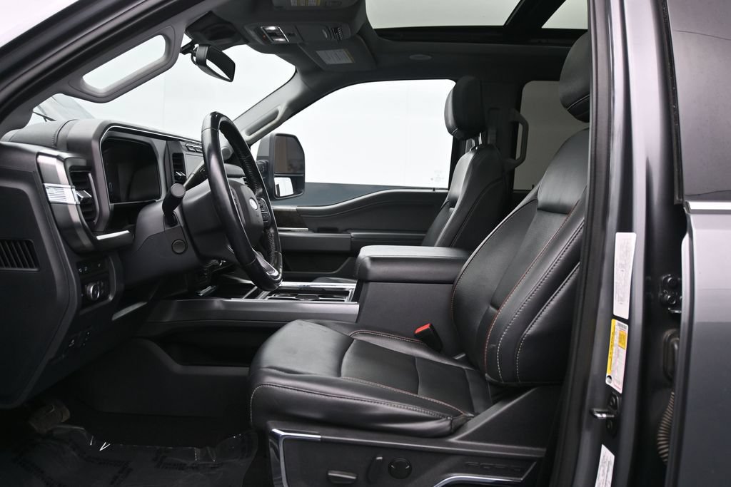 Used 2023 Ford F450 Lariat w/ Lariat Ultimate Package AWD/4WD image 20
