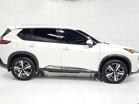 Certified 2021 Nissan Rogue SL FWD image 9