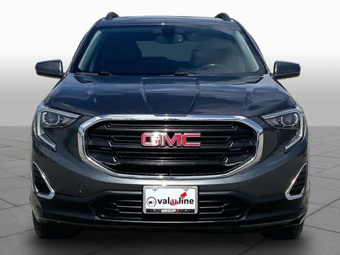 Used 2018 GMC Terrain SLE w/ Driver Convenience Package FWD image 4