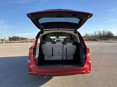 New 2026 Honda Odyssey Touring image 33