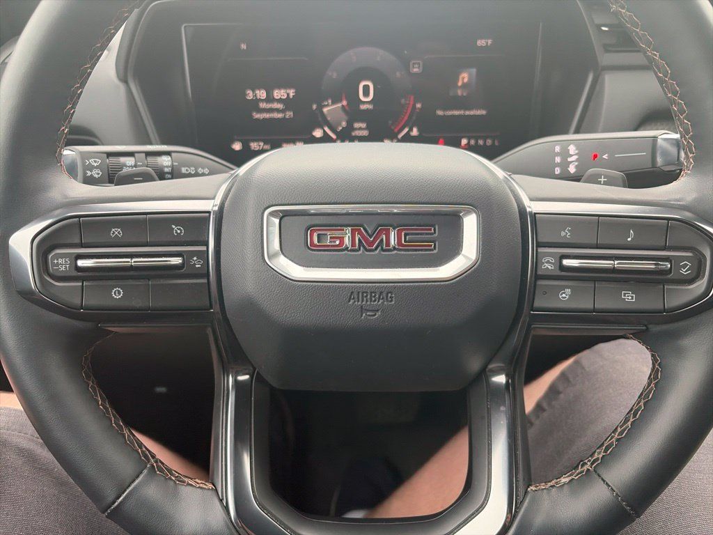 Used 2026 GMC Terrain AT4 w/ Convenience Package III AWD/4WD image 24