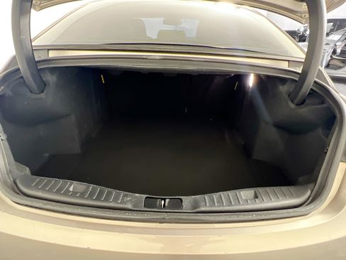Used 2020 Lincoln MKZ w/ Convenience Package FWD image 34