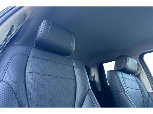 Used 2023 Toyota Tundra Limited image 17