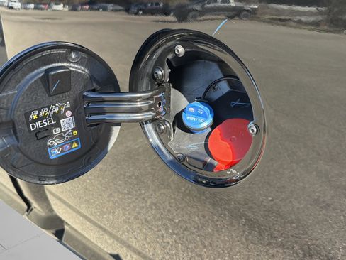 New 2025 RAM 2500 Big Horn image 31