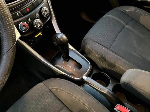 Used 2021 Chevrolet Trax LS w/ Tint and Cruise Package image 15