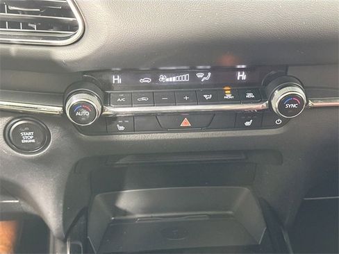 Used 2024 MAZDA CX-30 AWD 2.5 S w/ Preferred Package image 14