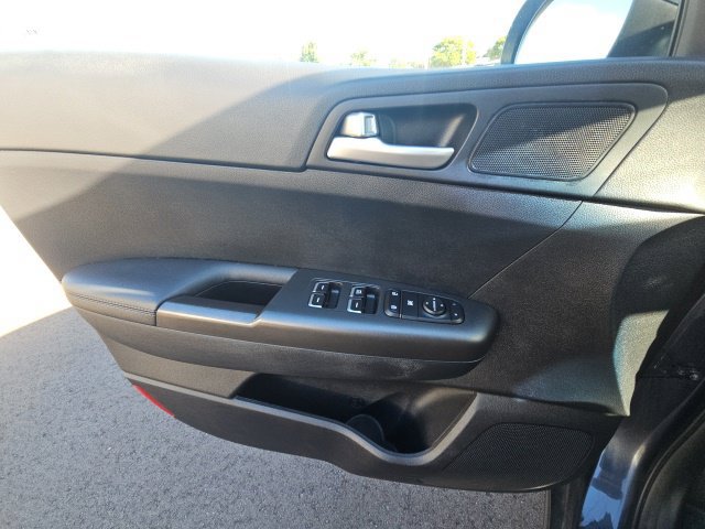 Used 2021 Kia Sportage LX AWD/4WD image 27