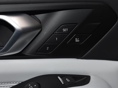 New 2026 BMW X5 xDrive40i image 4