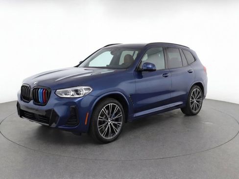 Used 2024 BMW X3 sDrive30i w/ M Sport Package RWD image 2