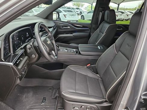 Used 2024 Cadillac Escalade Sport w/ Touring Package image 11