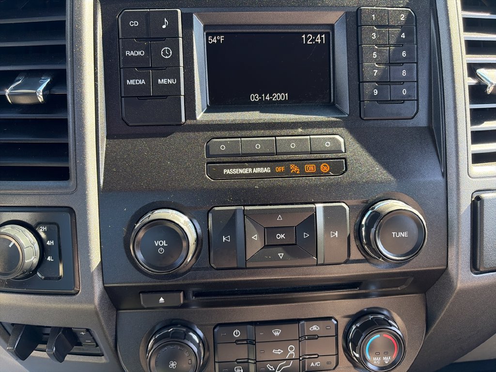 Used 2017 Ford F250 XL w/ Power Equipment Group AWD/4WD image 21
