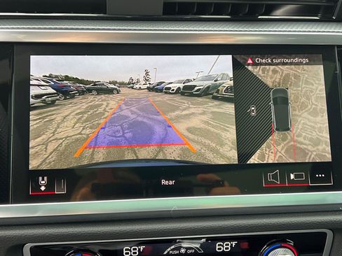 Certified 2025 Audi Q3 2.0T Premium Plus w/ Premium Plus Package image 31