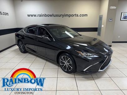 Used 2024 Lexus ES 250 w/ Premium Package