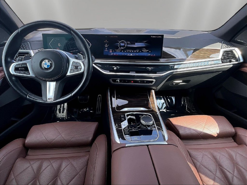 Used 2024 BMW X5 xDrive40i w/ M Sport Package AWD/4WD image 7