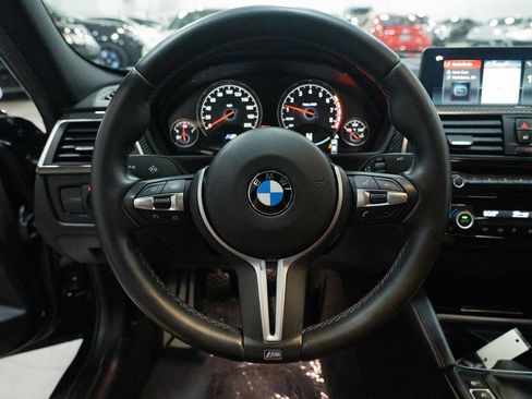 Used 2018 BMW M3 image 37