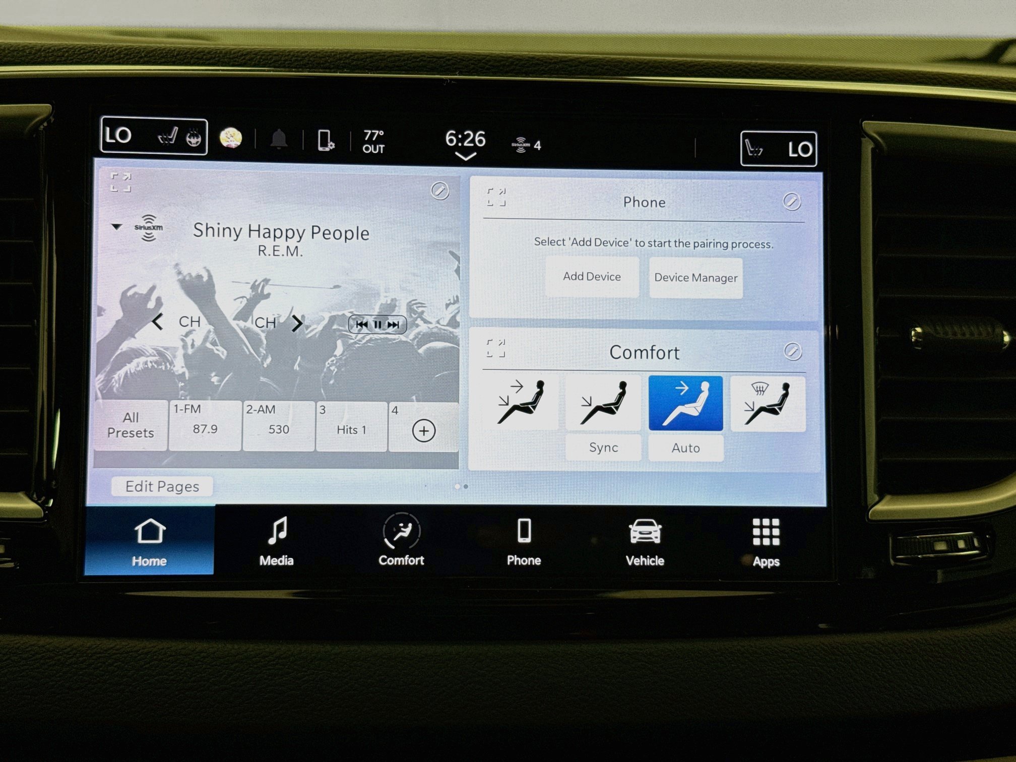 Used 2022 Chrysler Pacifica Touring-L FWD image 14