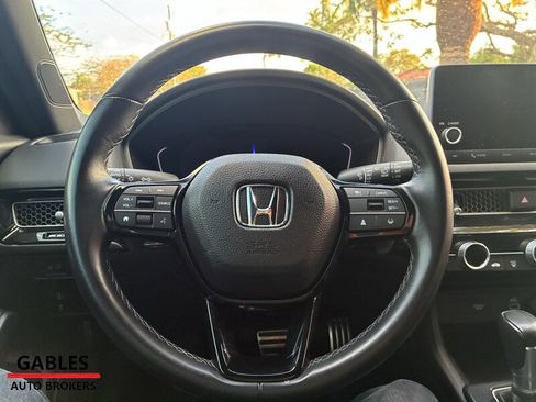Used 2022 Honda Civic Sport image 14