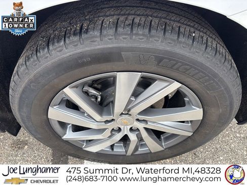 Used 2023 Chevrolet Equinox Premier image 12